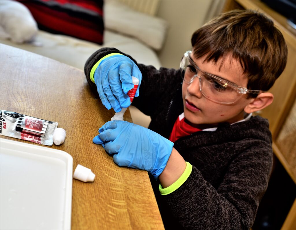 MEL Science kits