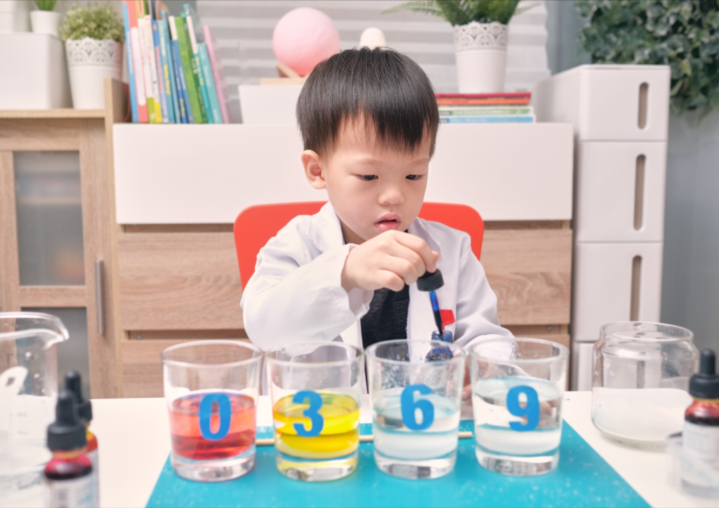 Water play - fine motor activities for preschoolers