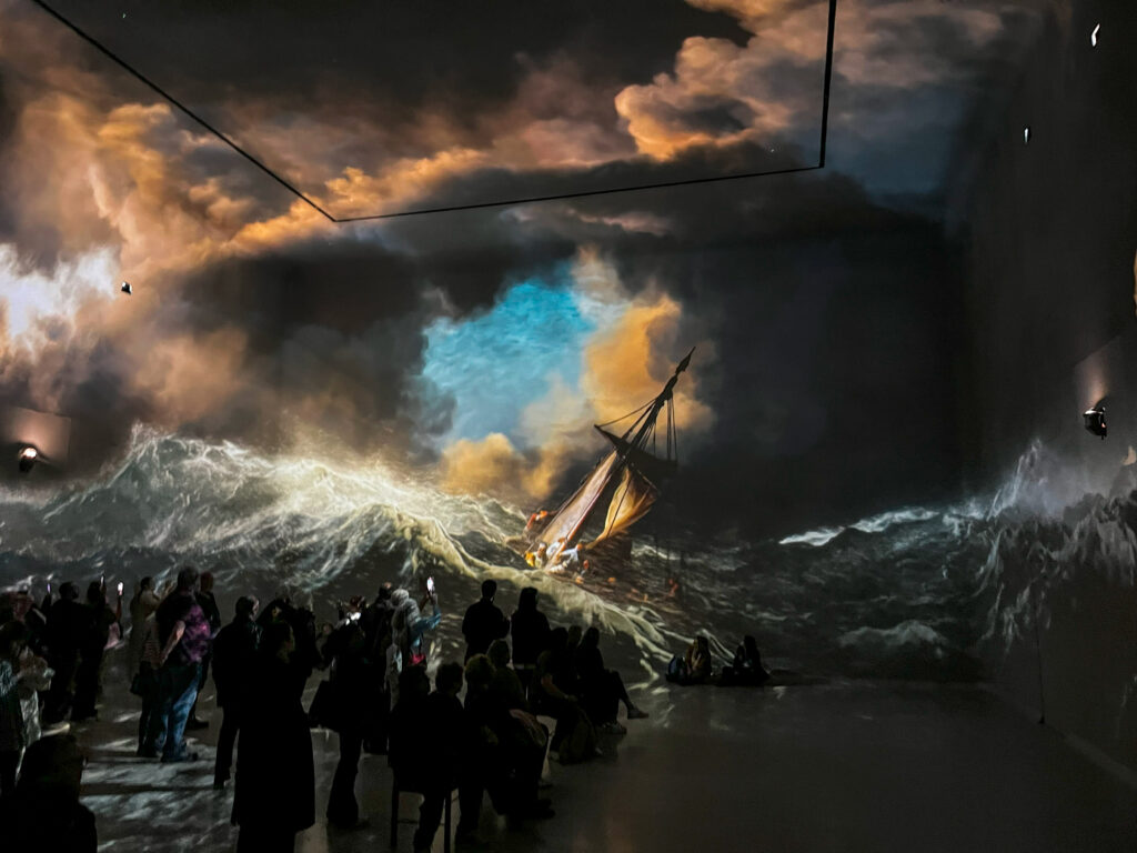 Frameless immersive art - the world around us